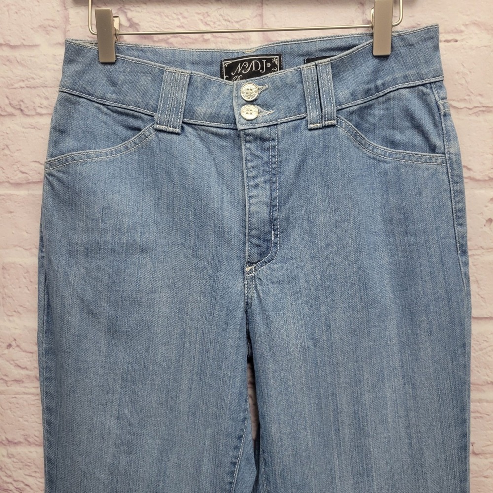 NEW NYDJ Med Rise Bootcut Jeans Size 6 Light Wash Curvy‎ Tall 30x34 Stretch - Picture 2 of 10